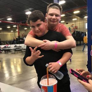 Meet your Posher, Ethan